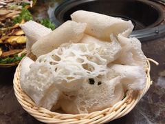-菌海森林·非遗野生菌火锅(西山区滇池路摩根道店)
