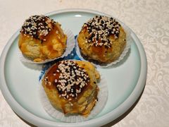 秘制叉烧酥-维园悦谱·海派家常菜(乌鲁木齐南路店)