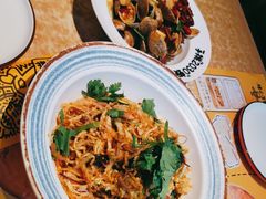 -喝丢一只鞋海鲜烧烤·海肠捞饭(东关街店)