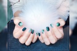 -Pink You美甲美睫纹绣定制中心