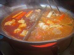 -湊湊火锅·茶憩(南京东路悦荟店)