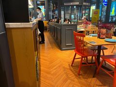 -菲滋BOX(定海凯虹店)