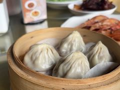 无锡小笼包-二泉园老菜馆·百年无锡菜