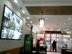 -牛壹品牛肉拉面(东风路店)
