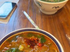 -云阿蛮云南生烫牛肉米线(奉贤路店)