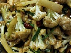 -洞庭土菜小炒馆(易发广场店)