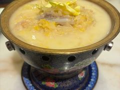 铜锅酸菜炖软骨-小吊梨汤·北京菜·烤鸭(鸟巢店)