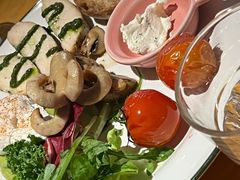 -JINNS锦时 steak&pizza(浸信会礼拜堂旧址店)