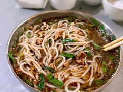 -正宗杨记普洱酸醋米线(总店)
