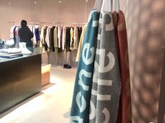 -Acne Studios(芮欧百货店)