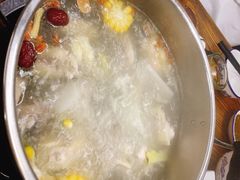 -阿汉名材老鸡汤饭店(金鸡岭店)