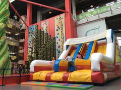 -蒙特利亲子乐园