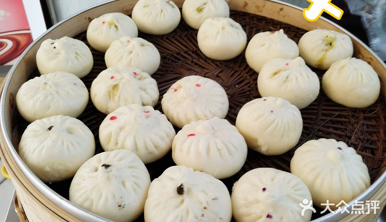 一元钱五个大大包子 便宜就算了，还那么好吃