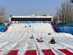 -欢乐水魔方水世界