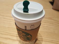 -星巴克(广州南站A18检票口楼上)