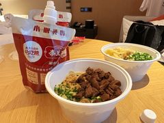 湖南面-李兰英湖南面馆(护国路店)