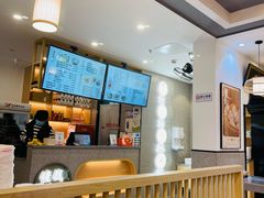 -佬钱湾仔(衣裳街店)