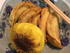 -老新隆牛肉锅贴(新街口店)