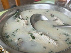 -雪湖煜辰鱼头老店(雪野湖店)