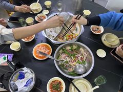 -周良天山牛杂城(天山路总店)