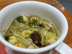 -炉小二铜锅牛蛙•川湘菜(三里屯店)