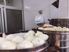 -洪记江鹰包行总店