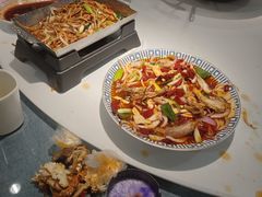 -巴特餐饮6加1音乐餐吧·新疆菜