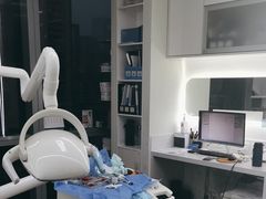 -极光口腔·矫正种植修复(锦江店)