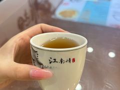 -百年老字号·观振兴蟹黄面·三虾面·苏式面(观前街富仁坊巷店)