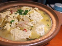 -魏铭鱼头捞饭(晋阳路店)