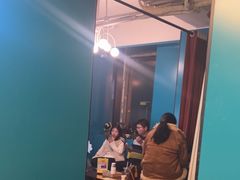 -荒岛实景沉浸密室(江汉路1店)