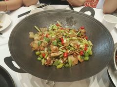 -鲁班小馆(政四街店)