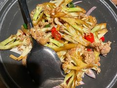 -自己人·宜昌菜(水悦城店)