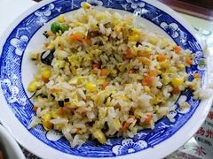 扬州炒饭-粗茶淡饭(东关街店)