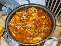 -Woolee韩食堂·韩式家庭料理