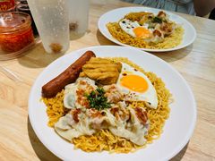 豪华三宝公仔面-明記茶餐廳(福田总店)