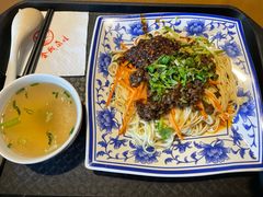 -金城尕娃牛肉面(钻汇广场店)