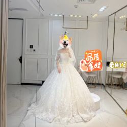 -GRACE KELLY婚纱与礼服(北京店)
