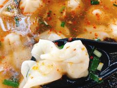-冯鑫记南京鸭血粉丝汤(南京南站店)