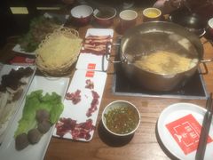 -牛很鲜潮汕牛肉火锅(朝晖路店)