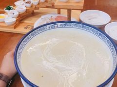 -香麒园·过桥米线·南湖雅宴