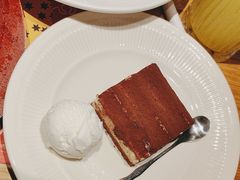 -菲滋意式餐厅(上虞万和城店)