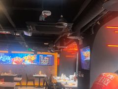 -鸣记脆皮烤鱼·海鲜烤鱼(三八广场店)