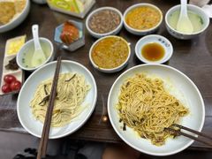 -裕兴记•蟹黄面馆(人民广场店)