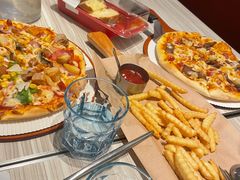 -必胜客(绿地新都会店)