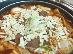 -三清洞摩西韩式年糕火锅(威高广场店)