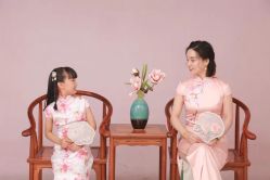 -时光纪亲子全家福照相馆(静安店母女写真父母纪念照)