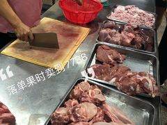 -标记美食新鲜猪杂(兴南大道店)