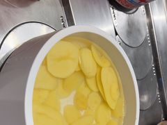 -龍歌自助小火锅(芝罘万达店)