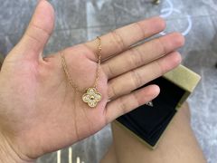 -聚云奢二手奢侈品黄金手表包包回收·中古店(三里屯总店)